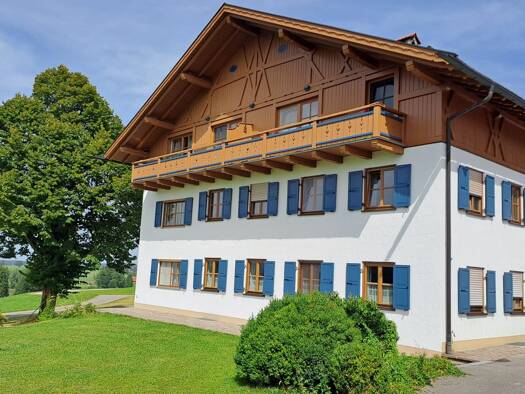 Wohnung zur Miete 745 € 2 Zimmer 54 m² Geschoss 2/3 frei ab 01.10.2026 Reitersau Steingaden 86989