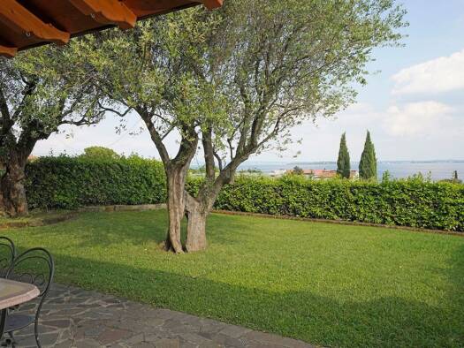 Haus zum Kauf 680.000 € 3 Zimmer 80 m² 200 m² Grundstück frei ab sofort Via del Pozzo Moniga del Garda