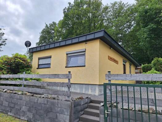 Haus zum Kauf 83.000 € 3 Zimmer 47 m² 225 m² Grundstück Dattenfeld Windeck-Dattenfeld 51570