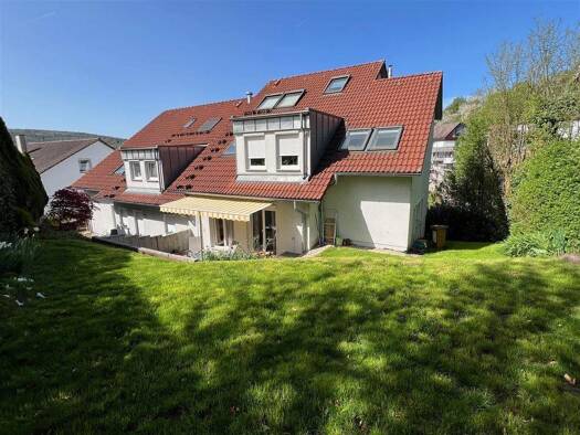 Wohnung zur Miete 1.300 € 4,5 Zimmer 102 m² 2. Geschoss frei ab 01.06.2026 Hebsack Remshalden 73630