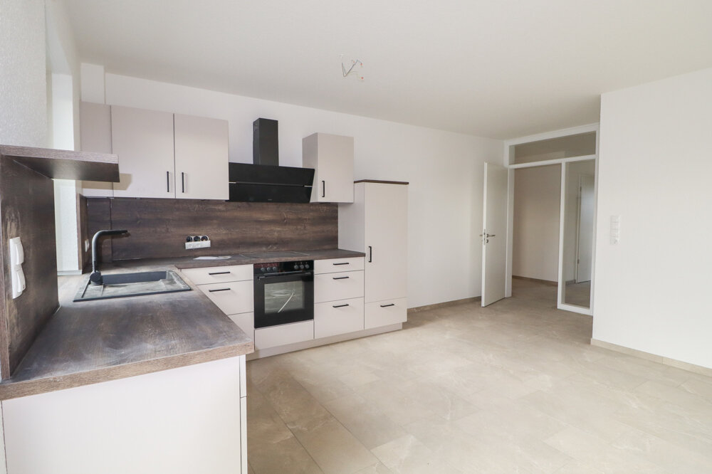 Wohnung zur Miete 1.075 € 3 Zimmer 94 m²<br/>Wohnfläche 2.<br/>Geschoss Bockhorn Bockhorn 26345