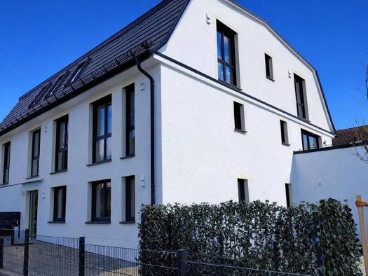 Wohnung zur Miete 1.495 € 2 Zimmer 66 m² 2. Geschoss frei ab sofort Dorfstraße 11b Germering 82110