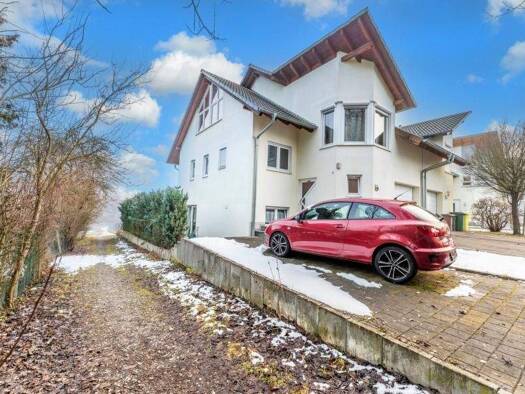 Doppelhaushälfte zum Kauf 590.000 € 6 Zimmer 159,4 m² 321 m² Grundstück Schwenningen Villingen-Schwenningen 78054