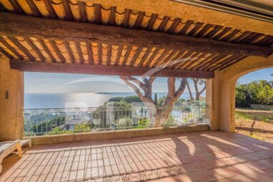 Villa zum Kauf provisionsfrei 5 Zimmer 173 m² 1.935 m² Grundstück Nartelle-Noyer-Bellevue-bd des Sardinaux Sainte-Maxime 83120