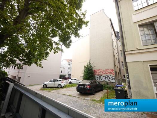 Grundstück zum Kauf 165.000 € 71 m² Grundstück Baugenehmigung vorhanden frei ab sofort Große Kirchgasse 3 Altstadt Weimar 99423