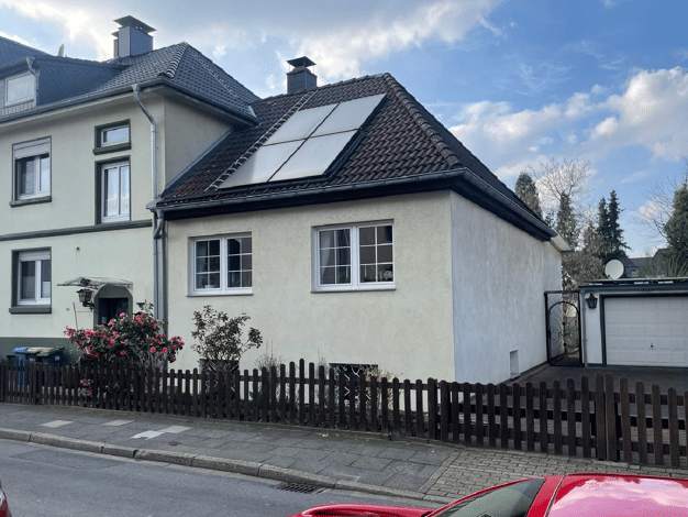Einfamilienhaus zum Kauf 550.000 € 8,5 Zimmer 214 m² 578 m² Grundstück Karnap Essen 45329