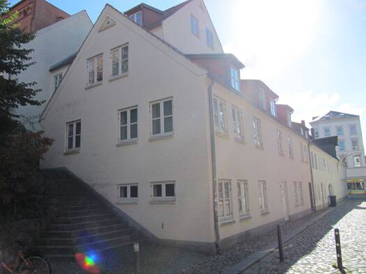 Wohnung zur Miete 435 € 2 Zimmer 53,7 m² Geschoss EG/1 frei ab sofort Süderfischerstraße 19 Jürgensby Flensburg 24937