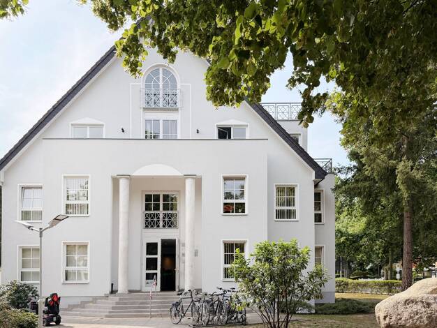 Wohnung zur Miete 2.300 € 3 Zimmer 159 m² Hermsdorf Reinickendorf 13467
