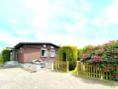 Haus zum Kauf 349.000 € 8 Zimmer 219 m² 1.017 m² Grundstück Im Stubbenkamp 22 Stuckenborstel Sottrum 27367