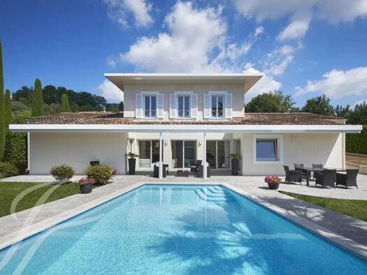 Einfamilienhaus zum Kauf provisionsfrei 1.620.000 € 6 Zimmer 240 m² 2.500 m² Grundstück Le Village Valbonne 06740