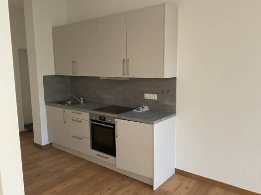 Wohnung zur Miete 550 € 1 Zimmer 35,4 m² 3 Geschosse frei ab sofort Altstadt Würzburg 97070