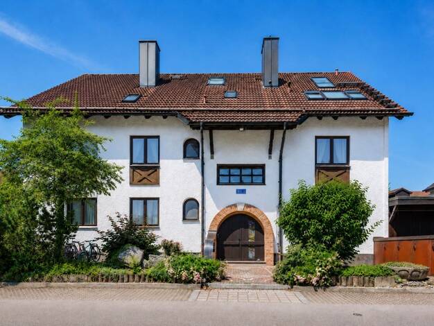 Mehrfamilienhaus zum Kauf 2.100.000 € 16 Zimmer 552,1 m² 923 m² Grundstück Gröbenzell 82194
