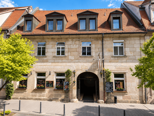 Gewerbeobjekt zum Kauf als Kapitalanlage geeignet 1.495.000 € 18 Zimmer 510 m² 360 m² Grundstück Innenstadt Erlangen 91054