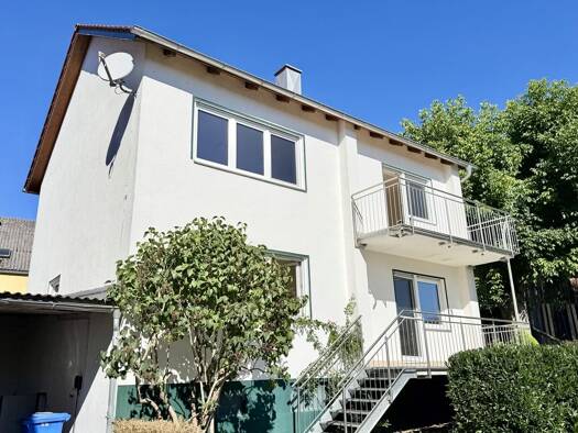 Einfamilienhaus zur Miete 1.140 € 4 Zimmer 120 m² 250 m² Grundstück Thurndorf Kirchenthumbach 91281