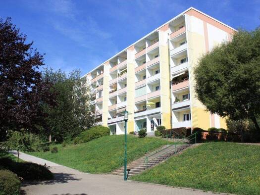 Wohnung zur Miete 244 € 2 Zimmer 40,2 m² 5. Geschoss frei ab 01.05.2026 Faleska-Meinig-Str. 30 Markersdorf Chemnitz 09122