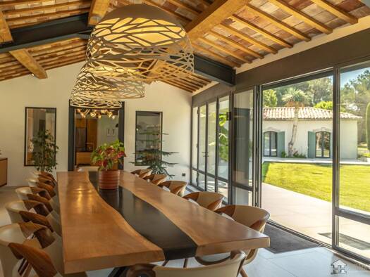 Einfamilienhaus zum Kauf 4.900.000 € 16 Zimmer 600 m² 146.986 m² Grundstück Secteur Ouest Pernes-les-Fontaines 84210