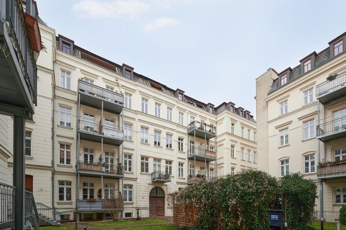 Wohnung zum Kauf 215.000 € 2 Zimmer 62 m²<br/>Wohnfläche 1.<br/>Geschoss Littstraße 7a Zentrum - Ost Leipzig 04103