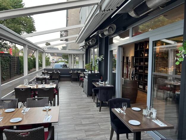 Restaurant zur Miete provisionsfrei 250 m² Gastrofläche Uerdinger Straße 552 a Bockum Krefeld 47800