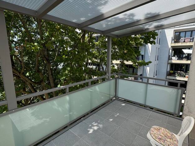 Wohnung zum Kauf 335.000 € 1,5 Zimmer 65 m² Geschoss 3/3 frei ab sofort Tiroler Straße 62 Sachsenhausen Frankfurt am Main 60596