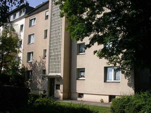 Wohnung zur Miete 855 € 3,5 Zimmer 71,3 m² 2. Geschoss frei ab 25.04.2026 Iserlohner Straße 1 Rath Düsseldorf 40472