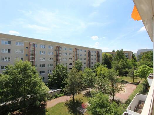 Wohnung zur Miete 420 € 3 Zimmer 72,5 m² 2. Geschoss Zeulsdorfer Straße 39 Lusan Gera 07549