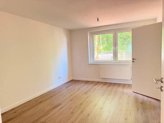 Bürofläche zur Miete provisionsfrei 750 € 2 Zimmer 30,9 m² Bürofläche Kablower Weg 75 Bohnsdorf Treptow-Köpenick 12526