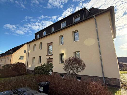 Wohnung zur Miete 435 € 3 Zimmer 72,4 m² frei ab sofort Damaschkestraße 18 Hartenstein 08118