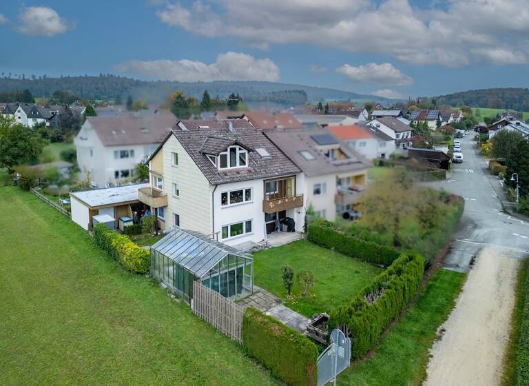 Mehrfamilienhaus zum Kauf 695.000 € 210 m²<br/>Wohnfläche 450 m²<br/>Grundstück Kaltbrunn Allensbach / Kaltbrunn 78476