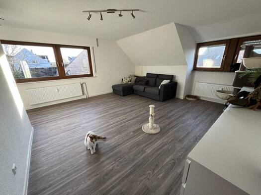 Wohnung zur Miete 890 € 2 Zimmer 63 m² 2. Geschoss frei ab 01.03.2026 Pleidelsheim 74385