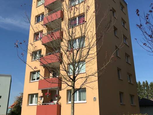 Wohnung zur Miete nur mit Wohnberechtigungsschein 397 € 3 Zimmer 75,9 m² 5. Geschoss frei ab 01.02.2027 Eduard-Stieler-Ring 33 Petersberg Petersberg 36100