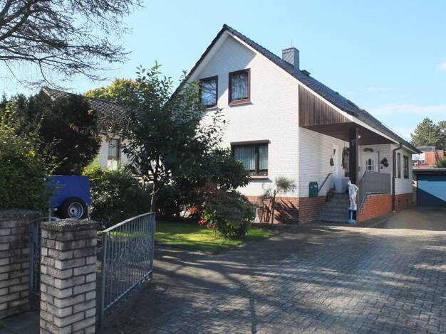 Mehrfamilienhaus zum Kauf 493.330 € 6 Zimmer 190 m² 951 m² Grundstück Bramfeld Hamburg 22175