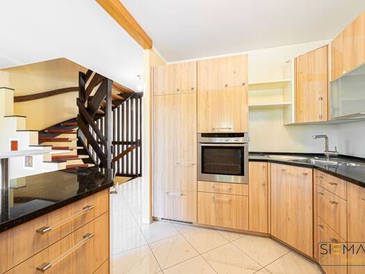 Reihenmittelhaus zum Kauf 799.000 € 5 Zimmer 138,1 m² 173 m² Grundstück Bergham Taufkirchen 82024