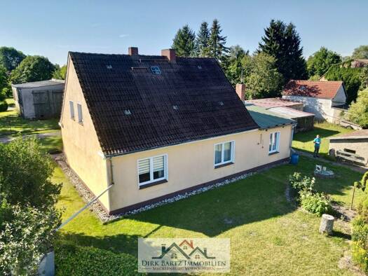 Einfamilienhaus zum Kauf 187.000 € 4 Zimmer 120 m² 4.826 m² Grundstück Rustow Loitz 17121
