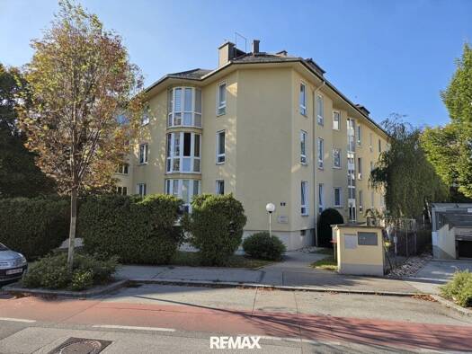 Wohnung zum Kauf 255.000 € 79 m² 2. Geschoss frei ab 01.11.2026 Baden 2500