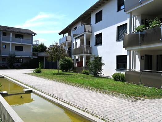 Wohnung zum Kauf 342.000 € 3 Zimmer 91 m² Jestetten Jestetten 79798