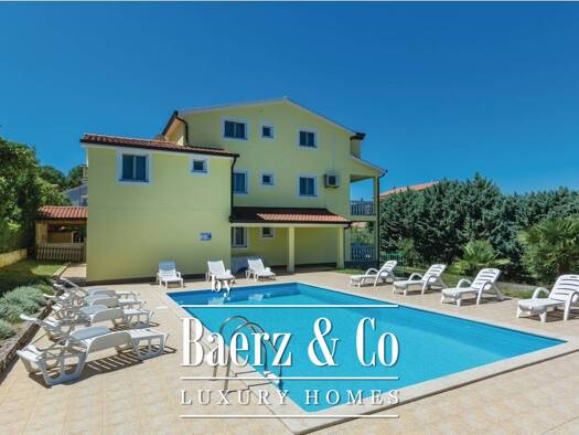 Stadthaus zum Kauf 2.100.000 € 15 Zimmer 510 m² 1.350 m² Grundstück porec