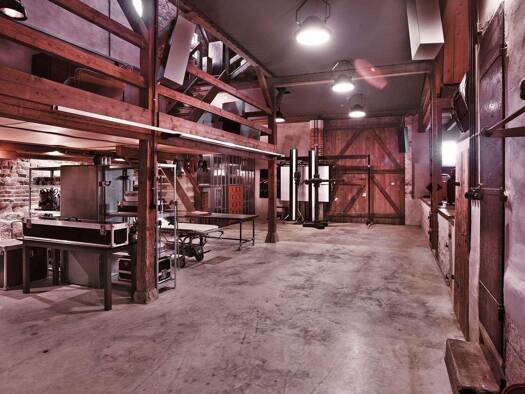 Einfamilienhaus zum Kauf 1.950.000 € 9 Zimmer 315 m² 679 m² Grundstück Echterdingen Leinfelden-Echterdingen 70771