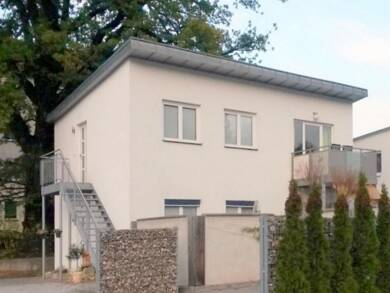 Mehrfamilienhaus zum Kauf als Kapitalanlage geeignet 235.000 € 4 Zimmer 120 m² 286 m² Grundstück Schmalkalden Schmalkalden 98574