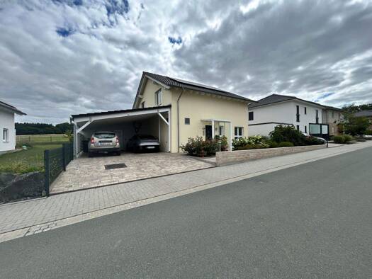 Haus zum Kauf 699.000 € 5 Zimmer 140 m² 550 m² Grundstück Ebersgöns Butzbach 35510