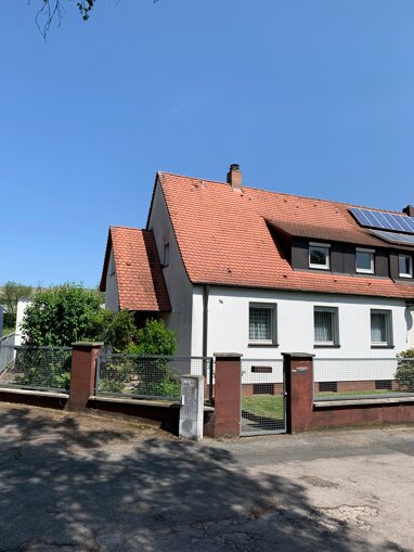 Doppelhaushälfte zum Kauf provisionsfrei 349.000 € 6 Zimmer 101 m² 476 m² Grundstück frei ab sofort West Schwabach 91126