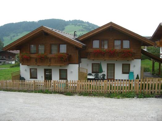 Mehrfamilienhaus zum Kauf provisionsfrei 1.198.500 € 8 Zimmer 219 m² 712,5 m² Grundstück Freihalden Jettingen-Scheppach 89343