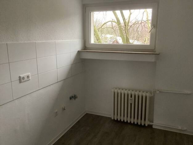 Wohnung zur Miete 608 € 4 Zimmer 70 m² 3. Geschoss frei ab 25.09.2026 Leithestraße 126 Ückendorf Gelsenkirchen 45886