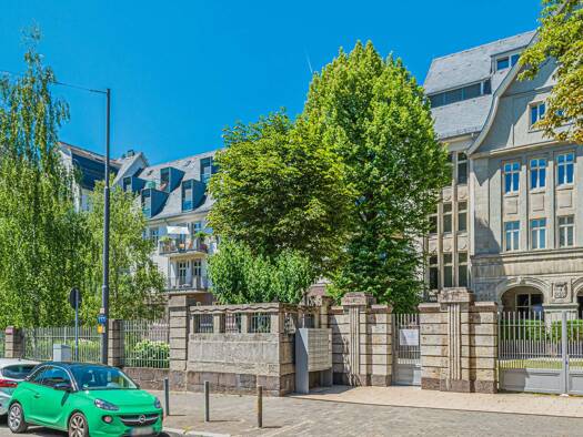 Wohnung zur Miete 2.500 € 2 Zimmer 85,1 m² Geschoss 3/3 Bockenheim Frankfurt am Main 60318