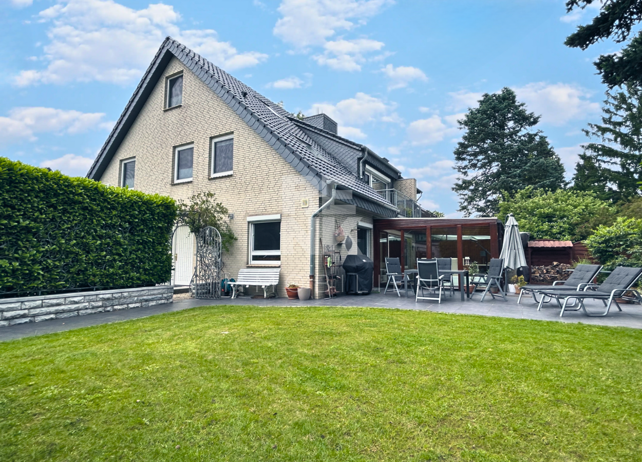 Doppelhaushälfte zum Kauf provisionsfrei 569.000 € 4 Zimmer 119 m²<br/>Wohnfläche 585 m²<br/>Grundstück 01.01.2025<br/>Verfügbarkeit Eißendorf Hamburg 21077