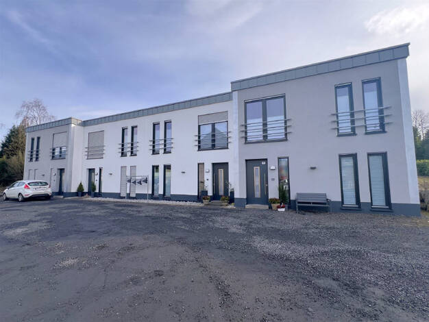 Reihenendhaus zum Kauf 350.000 € 4 Zimmer 129 m² 485 m² Grundstück Neheim-Hüsten Arnsberg-Hüsten 59759