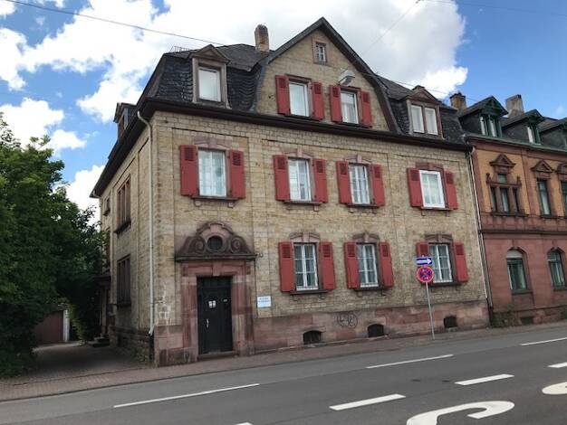 Wohnung zur Miete 800 € 4 Zimmer 145 m² 3 Geschosse frei ab 01.10.2026 St. Ingbert Sankt Ingbert 66386