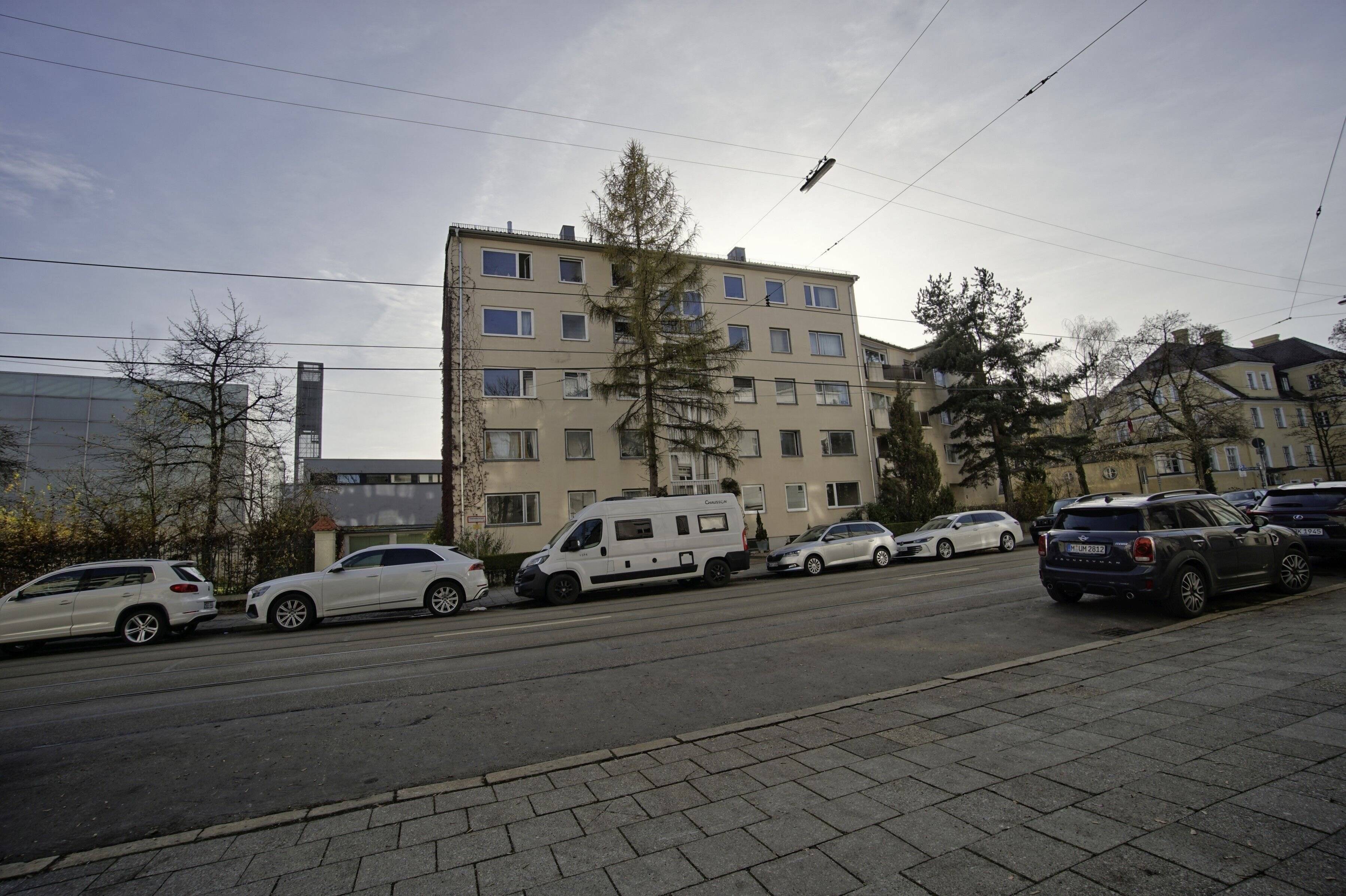 Property thumbnail 2