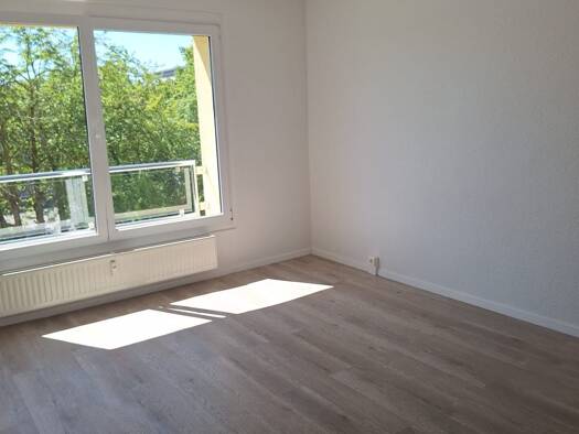 Wohnung zur Miete 380 € 3 Zimmer 64 m² frei ab sofort Albert-Blau-Straße 13 Weinhübel Görlitz 02827