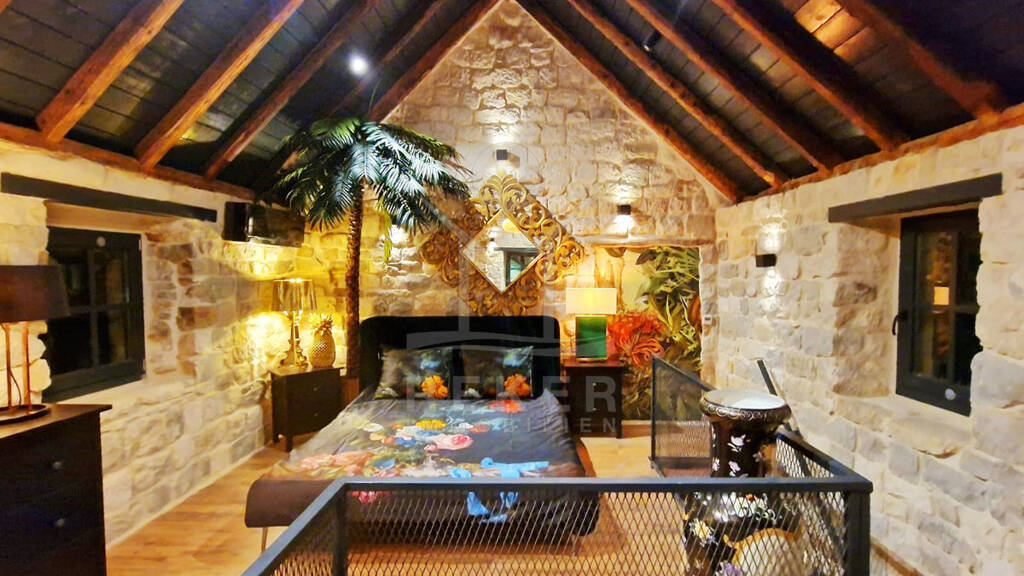 Reihenmittelhaus zum Kauf 440.000 € 1 Zimmer 80 m² Kastela 21214