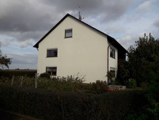 Wohnung zur Miete 600 € 4 Zimmer 110 m² 1. Geschoss frei ab 01.05.2026 Opferbaum Bergtheim 97241